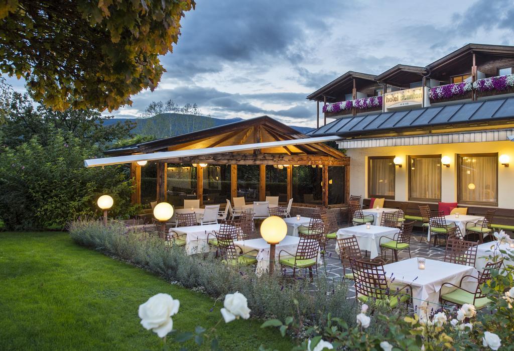 Hotel St. Anton Fiè Esterno foto